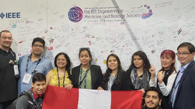 Ingeniería Biomédica PUCP-UPCH destaca en congreso mundial